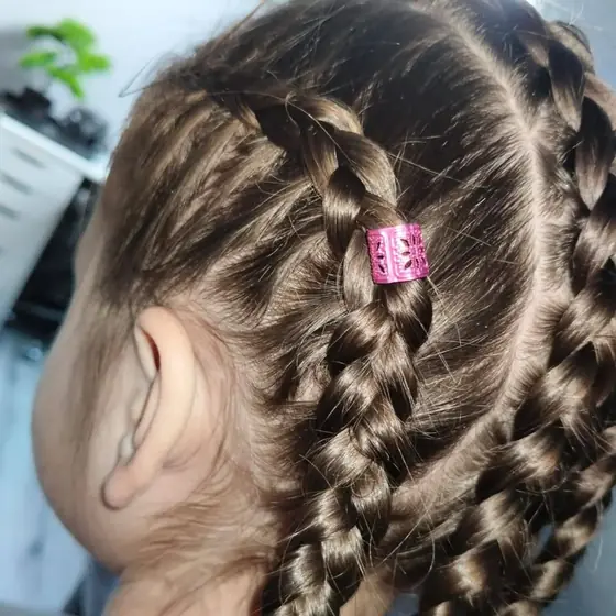 Realizacja fryzury Crazy Look